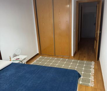 Semi-Detached House in Estepona - Photo 2