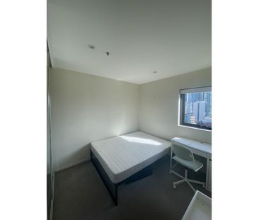 La Banque, One of Melbourne's Newest Apartment Complex - Photo 4