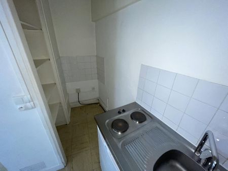 Location Appartement 1 pièce 19m² NANTES 44000 - Photo 4
