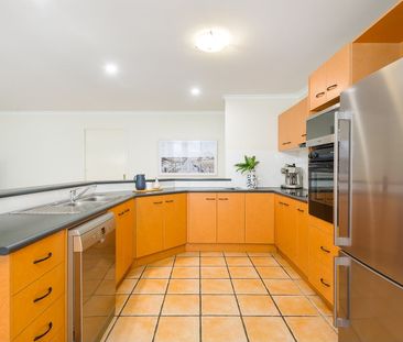 12 Petit Court, Sinnamon Park QLD 4073 - House For Rent | Domain - Photo 6
