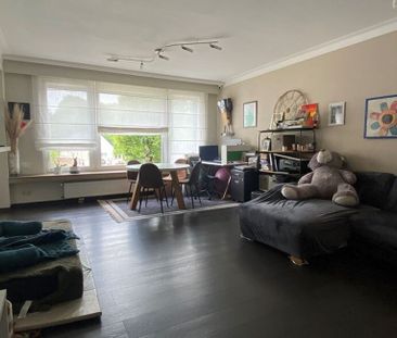 Appartement te huur in Wilrijk voor € 925 met 2 slaapkamers - Foto 2