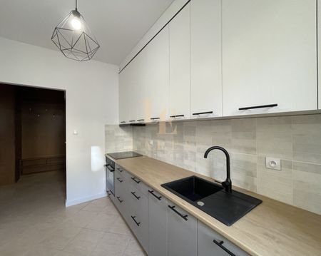 Po remoncie|2 osobne pokoje|Metro|Garaż podziemny - Photo 2