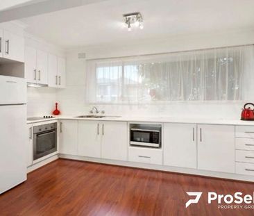 2/1 Burton Avenue, Clayton - Photo 6