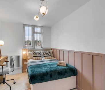 6 bedroom house to rent Hitchin Road, Luton, LU2 - Photo 2