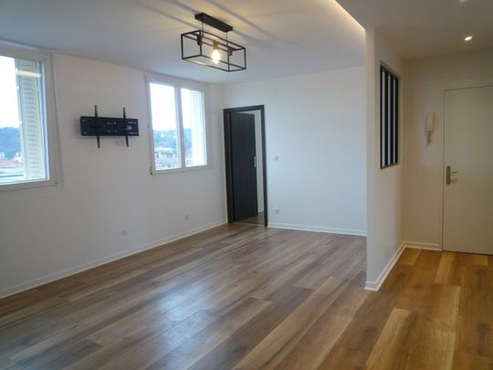 Appartement à louer 5 pièces - Photo 1