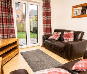 3 bedroom terraced house to rent - Photo 1
