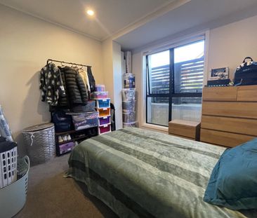 ***Welcome to 2F/11 Newtown Avenue*** - Photo 5