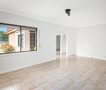 Good Sized Four Bedroom Home! - Photo 1