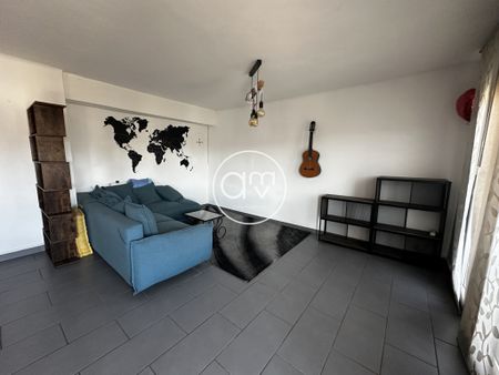 Location Appartement 3 pièces 63m² TOULON 83200 - Photo 2