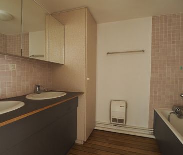 PLACE CARRIERE - Photo 4