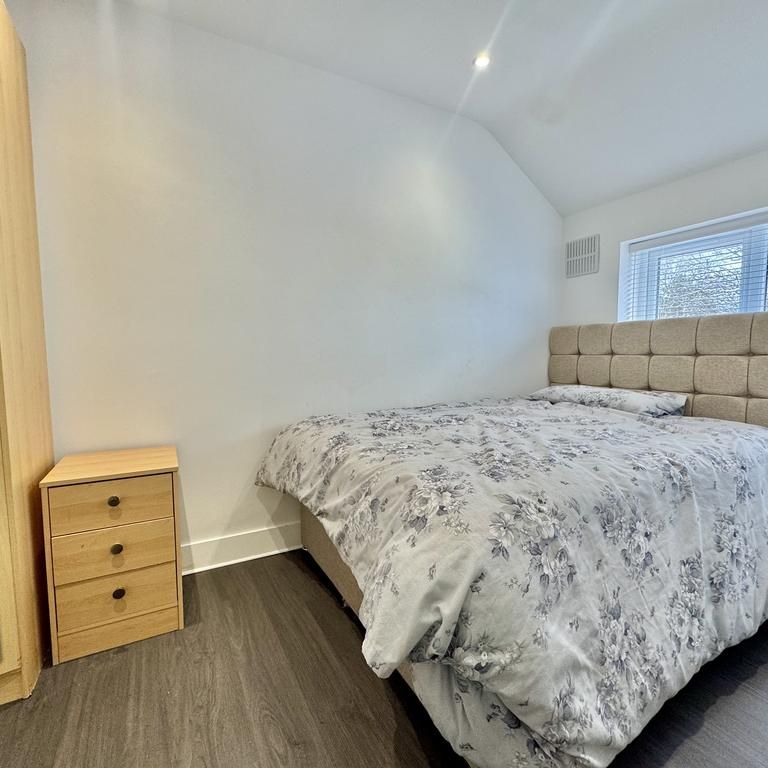 5 bedroom terraced house to rent - Photo 1