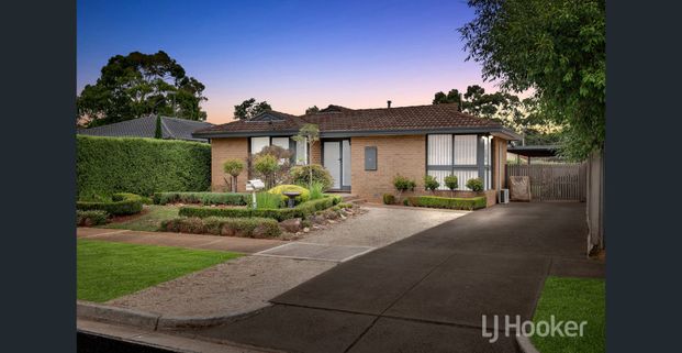 Close to Everything..!! - Photo 1