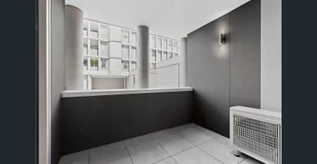 Brand New One Bedroom Apartment - Photo 3