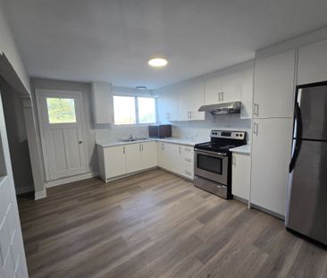 For Lease - 936 EAST MAIN Street Unit# 1, Welland, Ontario - Photo 3