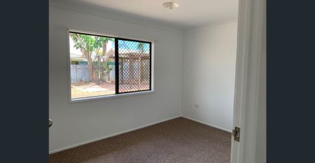 THREE BEDROOM HOME IN THABEBAN! - Photo 2