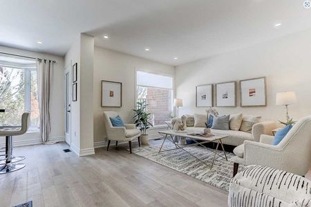 For Lease - 2221 Amberglen Court, Oakville, Ontario - Photo 2