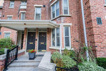 For Lease - 24 IRWIN Avenue, Toronto, Ontario - Photo 4