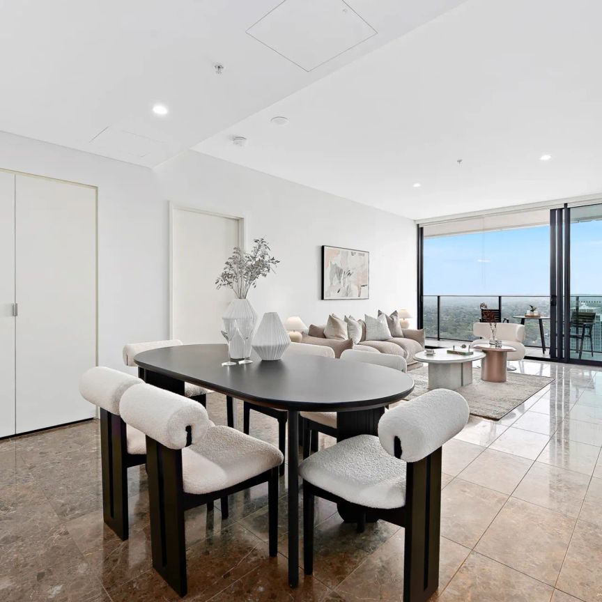 Luxury North Aspect Skyhome, Sensational Views & Unbeatable Location - Photo 1