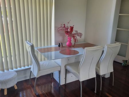 Pennington - Photo 3