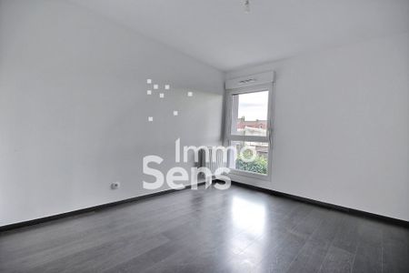 Location appartement - Loos - Photo 3