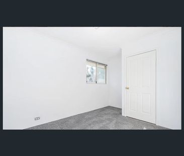 64c Teague Street, Victoria Park, WA 6100 - Photo 5