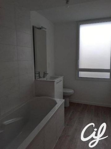 Location appartement t4 87 m² à Nantes (44300) Pont du Cens - Petit Port-Petit port - Faculté - Photo 2