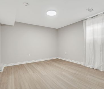 For Lease - 3 Bankfield Drive Unit# RM4, Toronto, Ontario - Photo 6