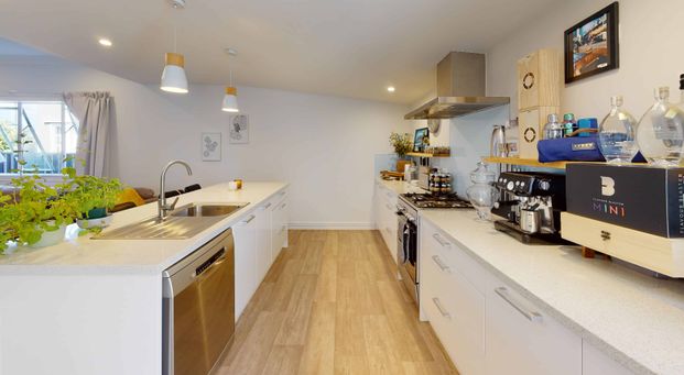 Gonville - 4 Bedrooms - Photo 1