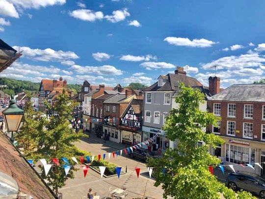 Market Place, Henley-on-thames, RG9 - Photo 1