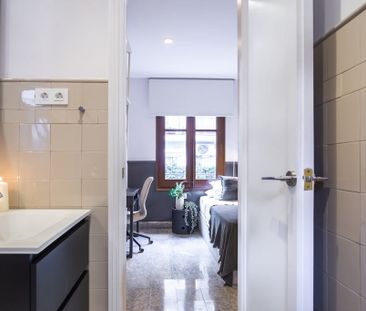 Carrer de lEscorial, Barcelona, Catalonia 08024 - Photo 4