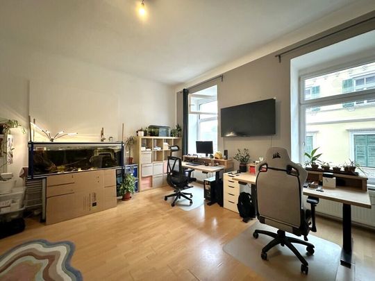 Sehr großzügige 3-Zimmer-Wohnung gegenüber der Kunstuniversität in Best Lage – WG geeignet – Provisionsfrei! - Photo 1