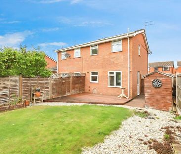 2 bedroom semi-detached house to rent - Photo 6