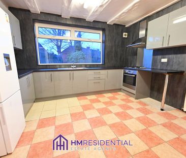 3 bedroom semi-detached house to rent - Photo 5