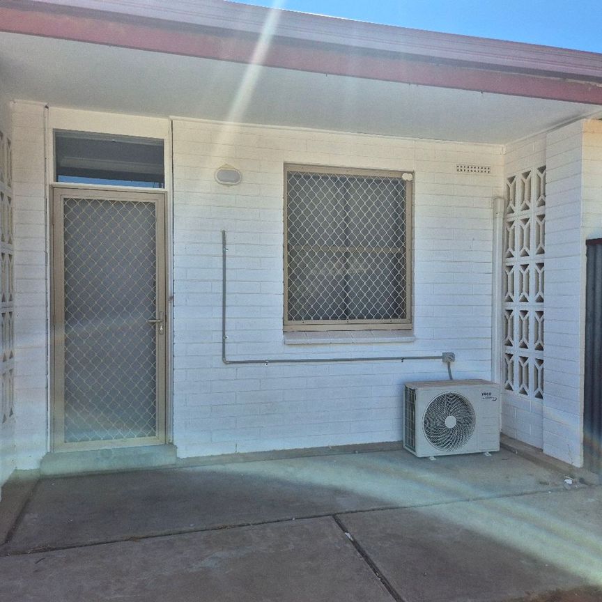 Unit 6&sol;3 Dennis Street&comma; Port Augusta - Photo 1