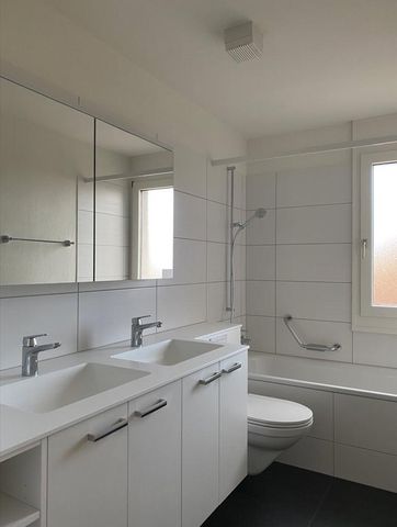 Neu sanierte Wohnung mit Blick ins Grüne zu vermieten - Foto 4