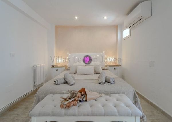 4 room luxury Villa for rent in Javea, Spain