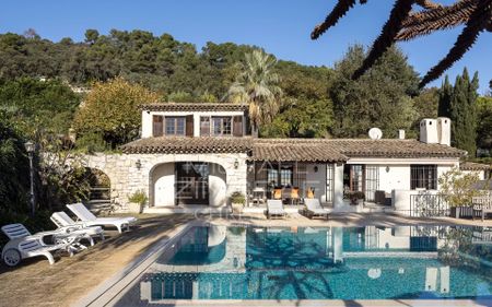 Proche Saint-Paul-de-Vence - Villa provençale avec vue dégagée sur le village - 4 chambres - Photo 5