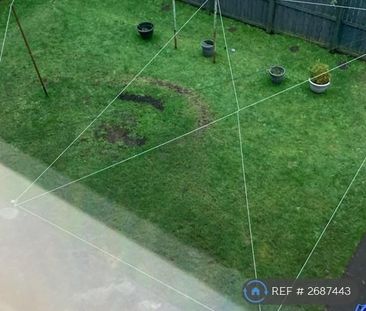 3 bedroom flat to rent - Photo 5