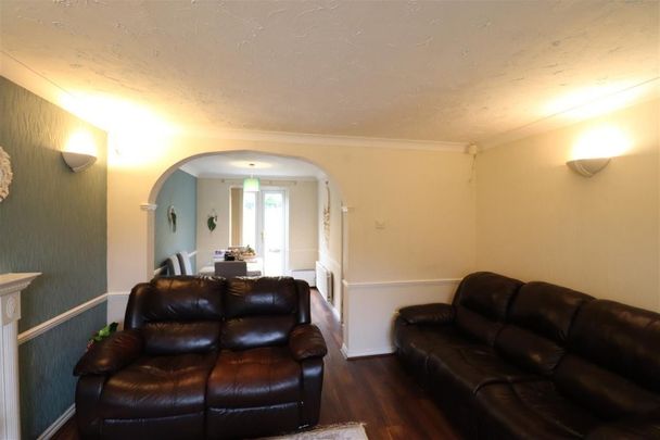 Blackshaw Drive, Coventry, CV2 2PW - Photo 1