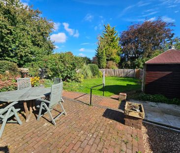 4 bedroom detached house to rent - Photo 3