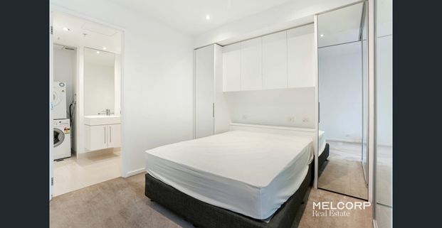 MODERN ONE-BEDROOM STUDIO APARTMENT AT PRIMA PEARL - WHITE GOODS INCLUDED - Photo 1