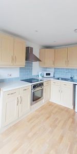 Room in a Shared House, Casson Drive, BS16 - Photo 3