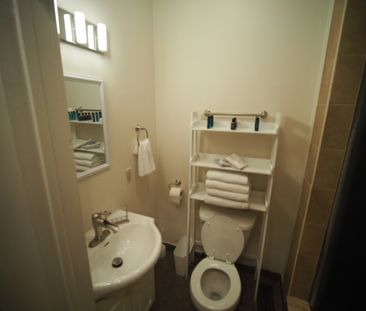 For Lease - 210 Wilson Street Unit# D, Hamilton, Ontario - Photo 5