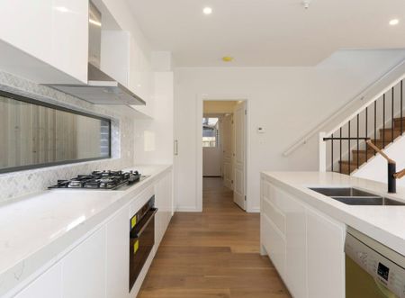 4-bedroom shared unit, Montpellier road - Photo 4