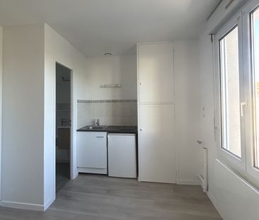 Location Appartement 2 pièces 27m² JAUNAY MARIGNY 86130 - Photo 4
