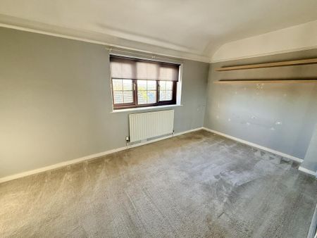 3 bedroom terraced house to rent - Photo 3