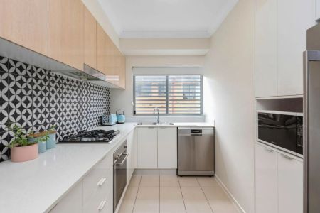 15/19 Talbot Street, - Photo 2