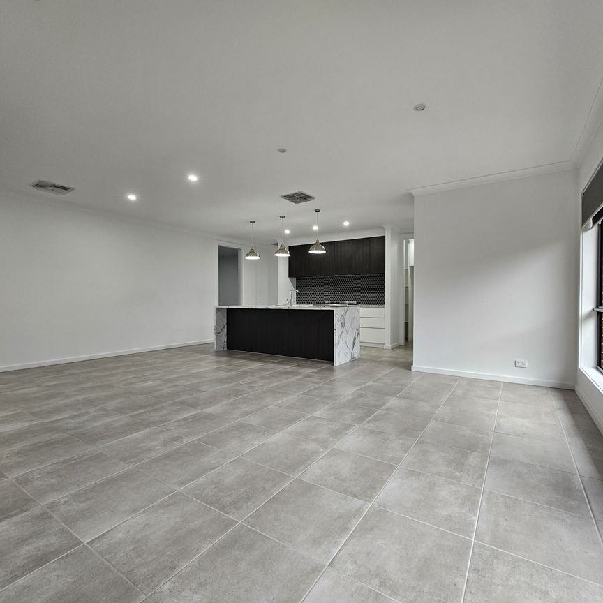 52 Cuthbert Street - Photo 1