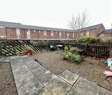 5 bedroom terraced house to rent - Photo 6