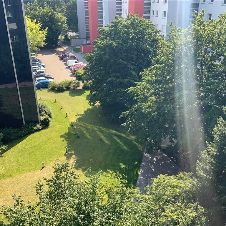 Helle, schön geschnittene 2-Zimmer mit Balkon in der grünen Gartenstadt-Vahr - Foto 1